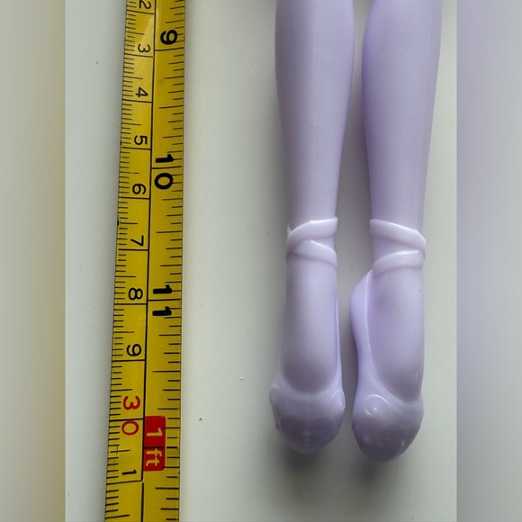 11โ Disney Princess Tiana Ballerina Doll with Articulated Joints - Picture 2 of 7